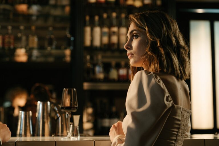 How to Flirt With A Guy? When And Why – A Complete Guide