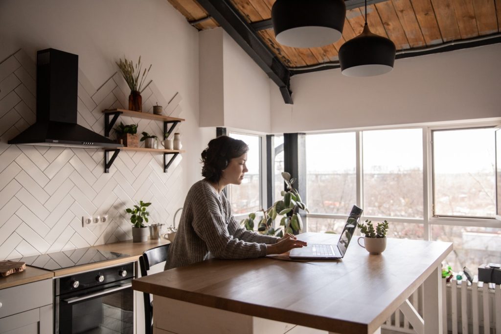 10 Tips To Stay Healthy While Working From Home