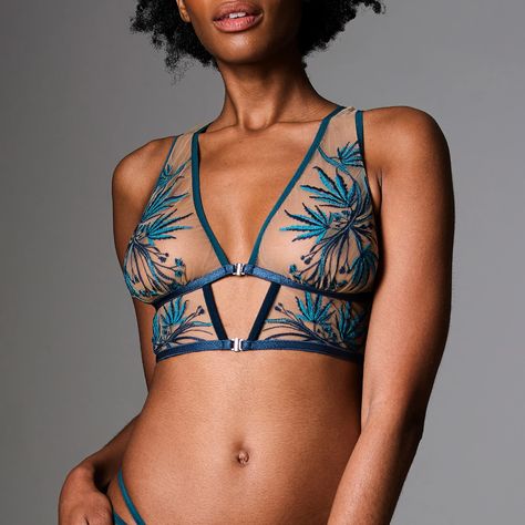 The Bra You Should Wear Based on Your Sign