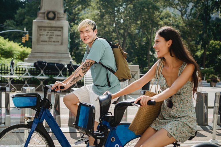 Emotional Availability Screening in Dating: How Modern Daters Identify It Early