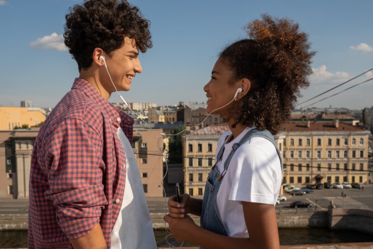 Dating for Marriage vs. Casual Dating Culture: What It Really Means