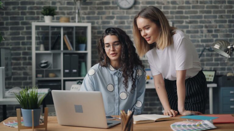 5 Practices That Define Secure Dating for Women Entrepreneurs in an Era of Constant Digital Connection